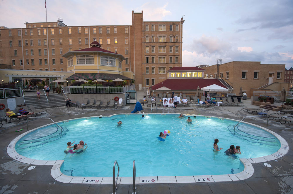 French Lick Springs Hotel Extérieur photo